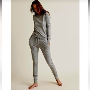 ISO.  MUST HAVE SIZE LRG.